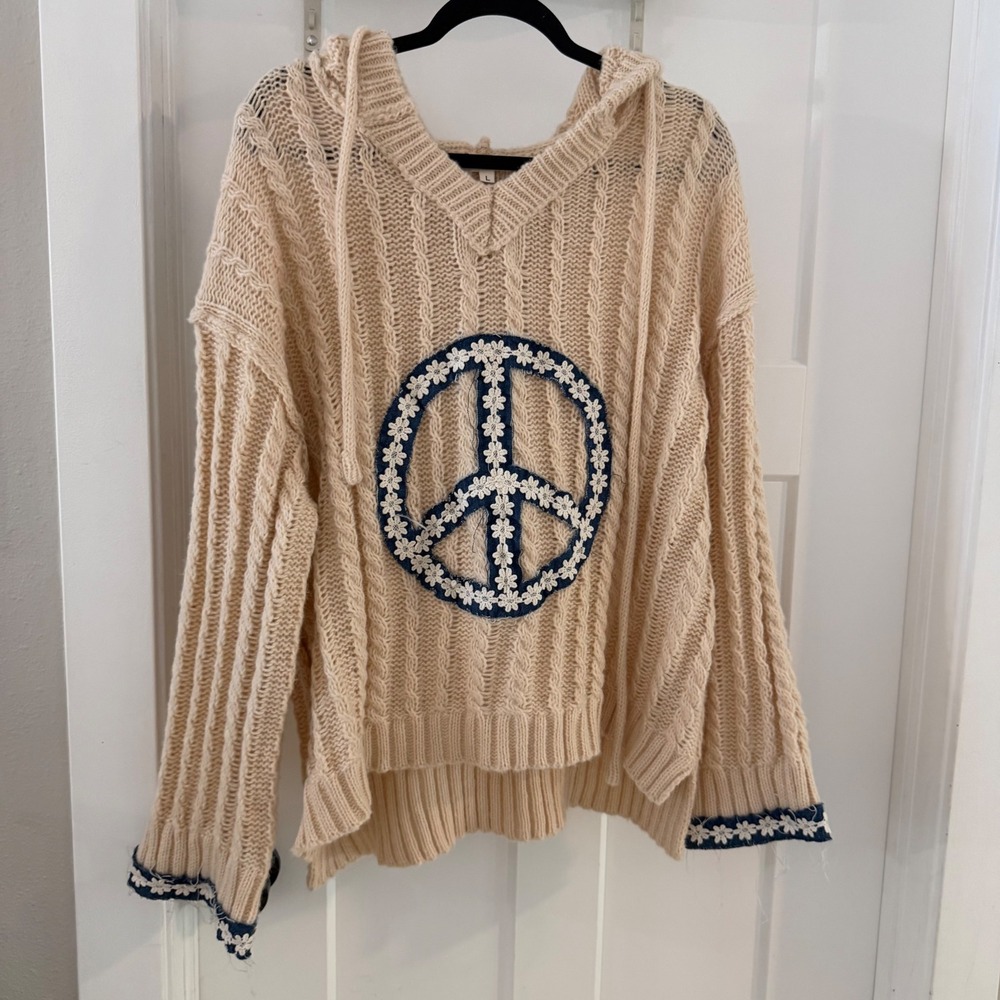 POL Peace Patch Trim Cable Knit Hoodie Sweater Cream L Boho Chunky knit Hippie - Picture 4 of 6